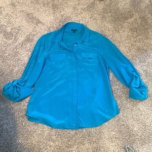 Women’s Ann Taylor blue button-down blouse size 10
